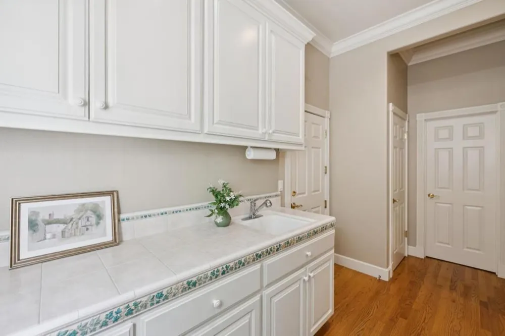 6790 Redwood Retreat Road Gilroy, CA 95020