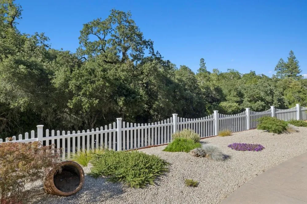 6790 Redwood Retreat Road Gilroy, CA 95020