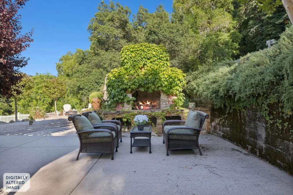 6790 Redwood Retreat Road Gilroy, CA 95020