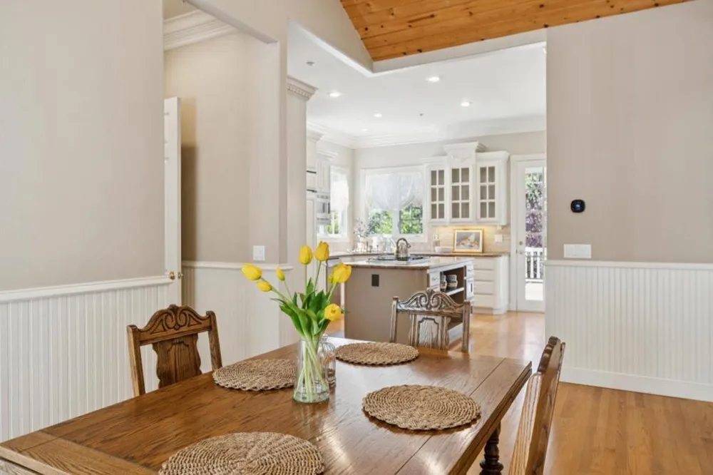 6790 Redwood Retreat Road Gilroy, CA 95020