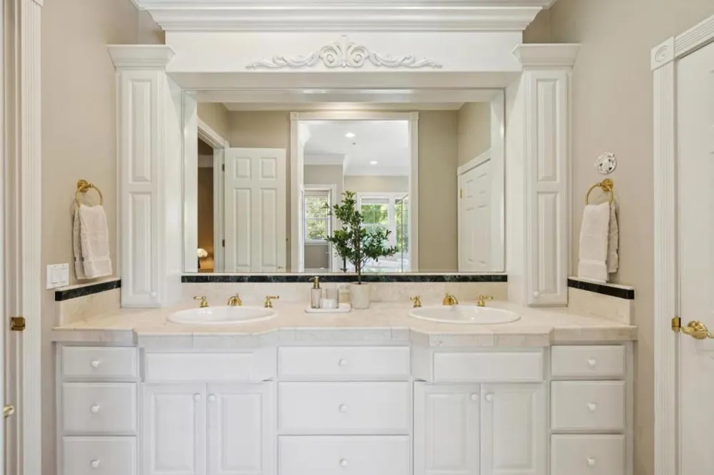 6790 Redwood Retreat Road Gilroy, CA 95020
