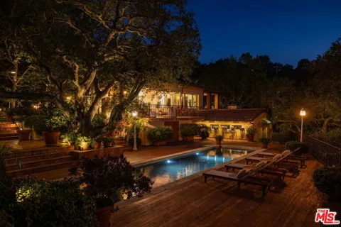 13341 Mulholland Drive