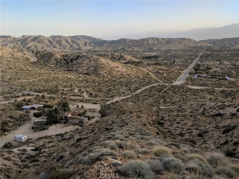 49324 Whiteside Morongo Valley, CA 92256