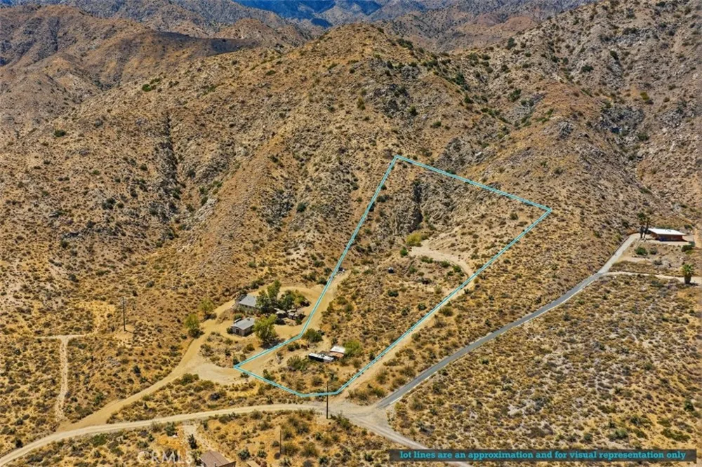 49324 Whiteside Morongo Valley, CA 92256