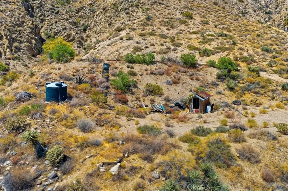 49324 Whiteside Morongo Valley, CA 92256