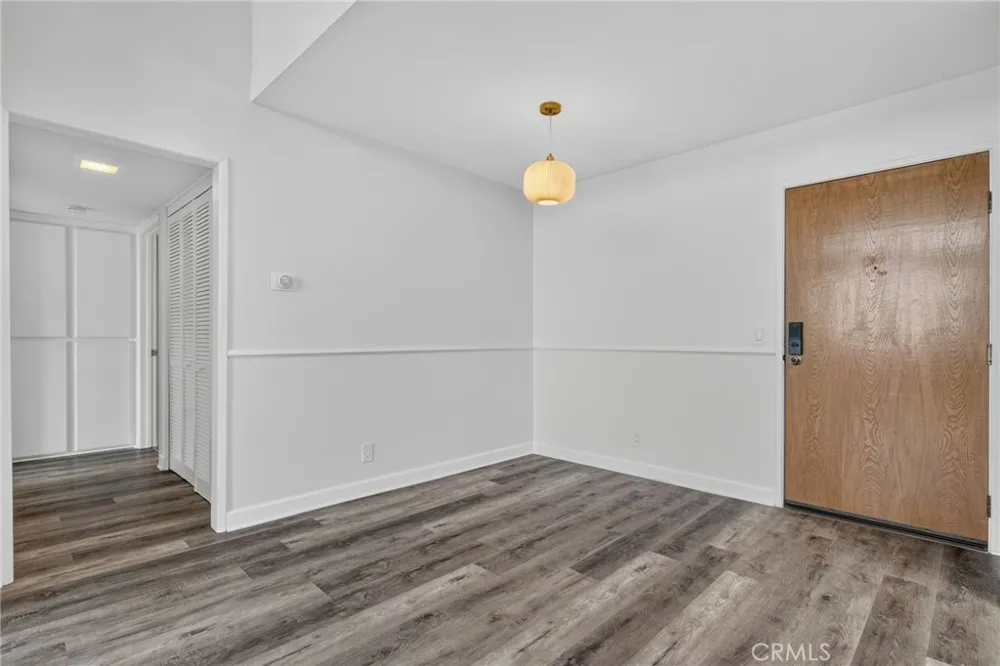 3961 Via Marisol #301 Los Angeles, CA 90042