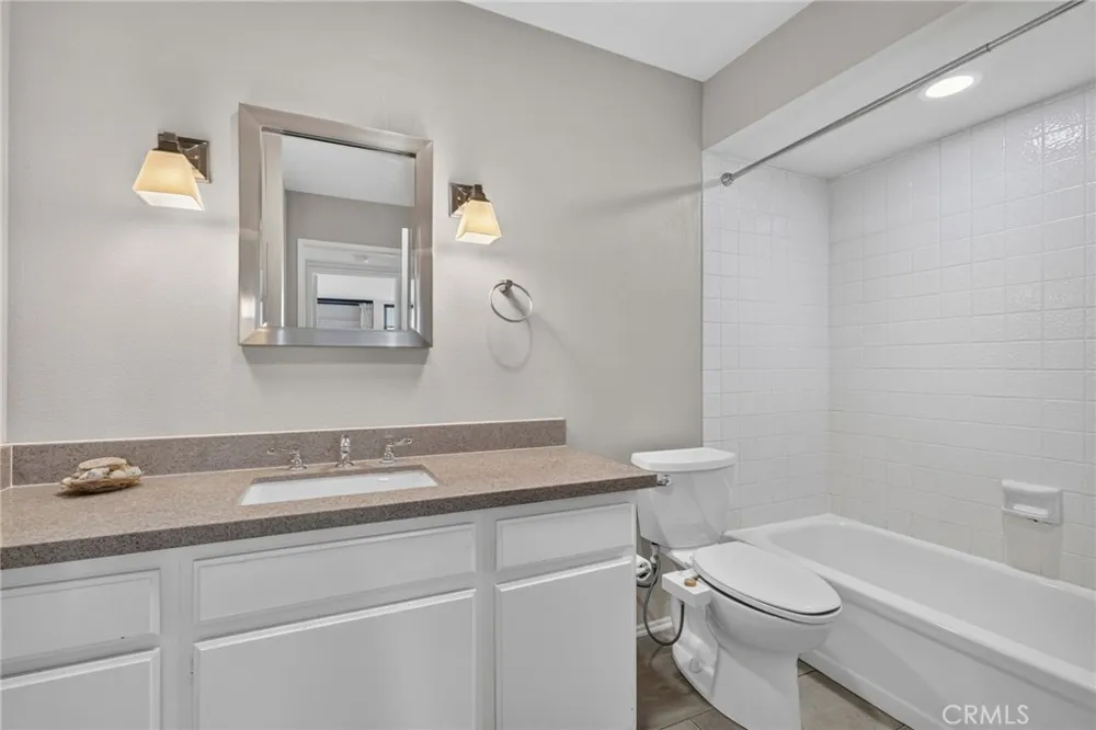 3961 Via Marisol #301 Los Angeles, CA 90042