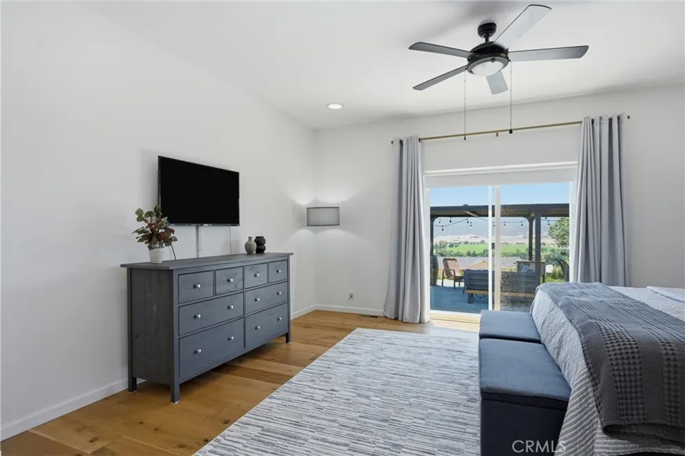20011 Honey Hill Hidden Valley Lake, CA 95467