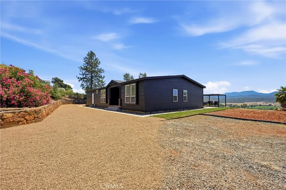 20011 Honey Hill Hidden Valley Lake, CA 95467