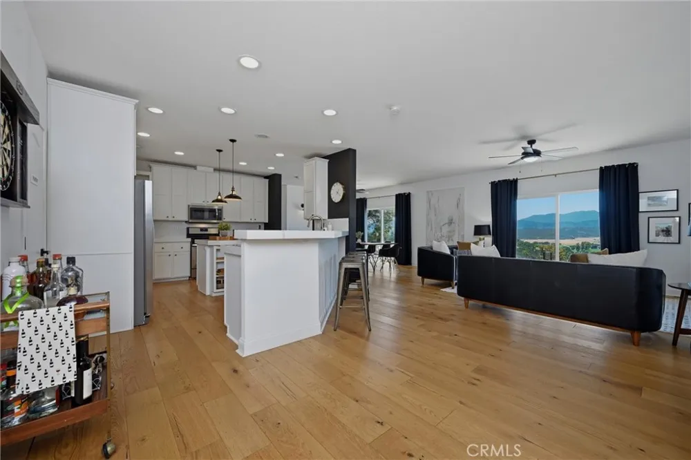 20011 Honey Hill Hidden Valley Lake, CA 95467