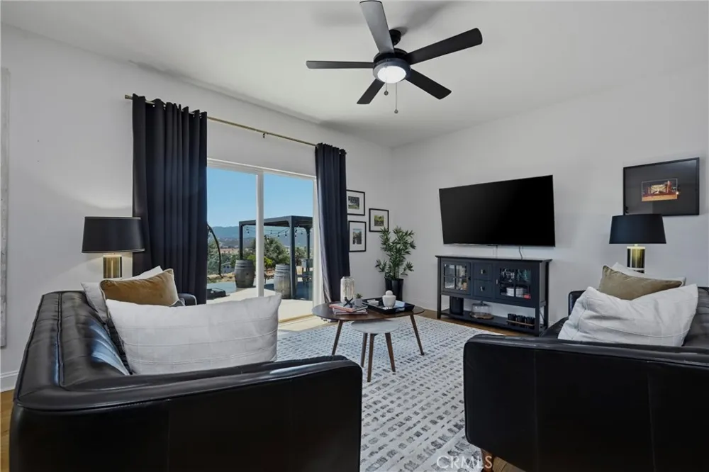 20011 Honey Hill Hidden Valley Lake, CA 95467