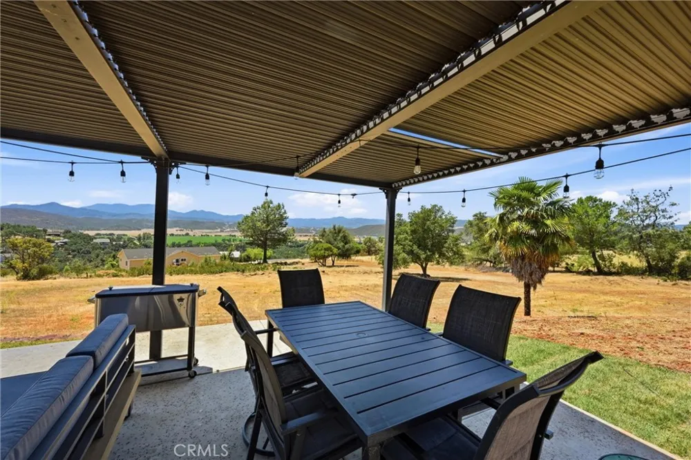 20011 Honey Hill Hidden Valley Lake, CA 95467