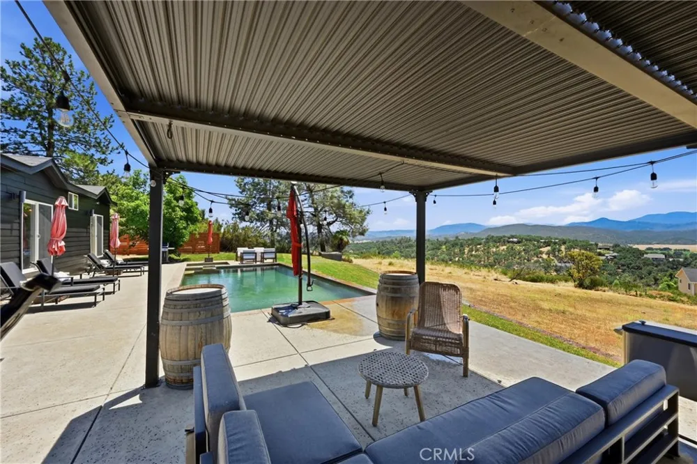 20011 Honey Hill Hidden Valley Lake, CA 95467