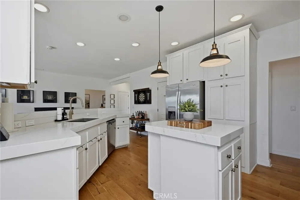 20011 Honey Hill Hidden Valley Lake, CA 95467