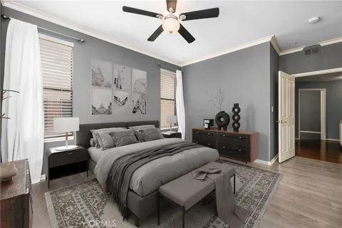 425 E Ocean #440