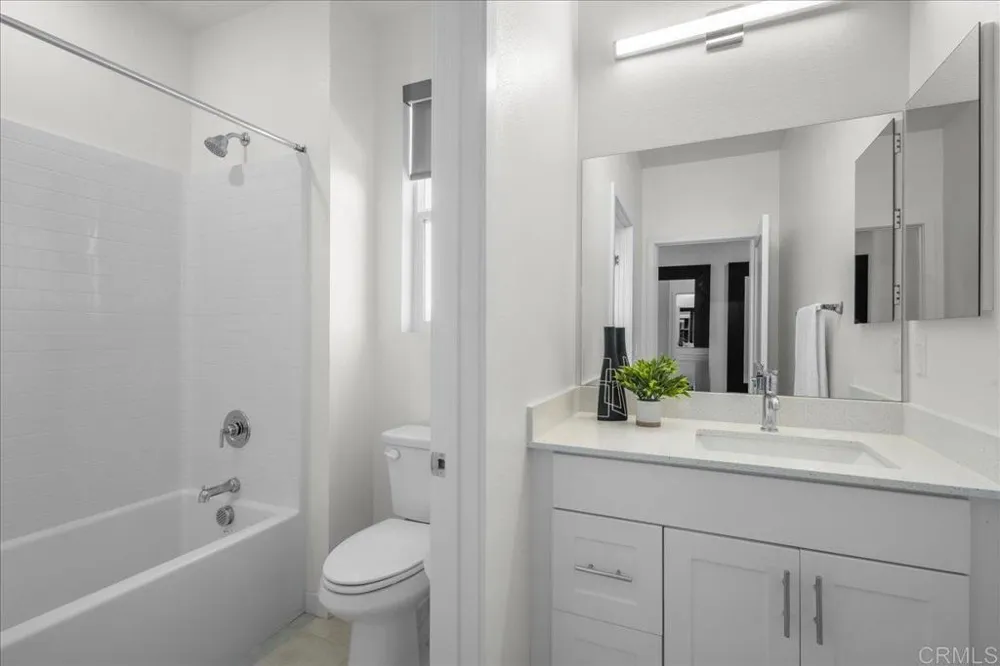 1624 Calle Oxton #2 Chula Vista, CA 91913