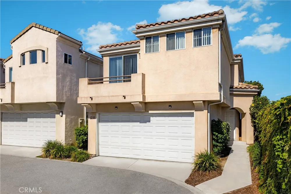 1232 Mission Duarte, CA 91010