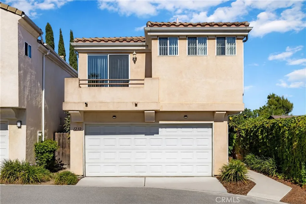 1232 Mission Duarte, CA 91010