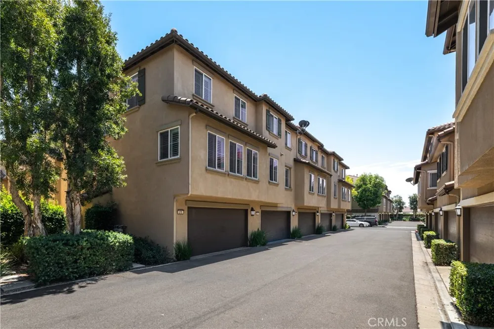 375 W Linden Drive Orange, CA 92865