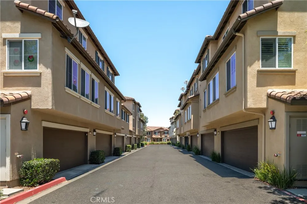 375 W Linden Drive Orange, CA 92865