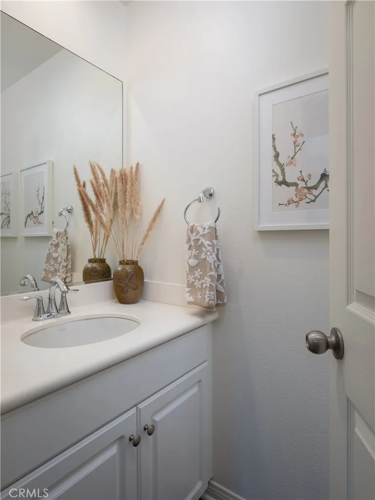375 W Linden Drive Orange, CA 92865