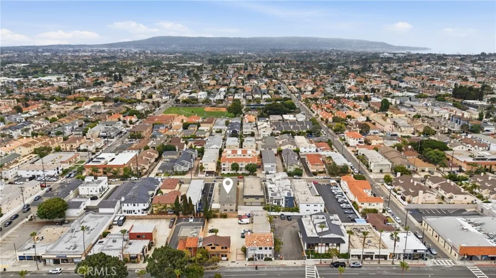 2311 Vanderbilt Ln. Redondo Beach, CA 90278