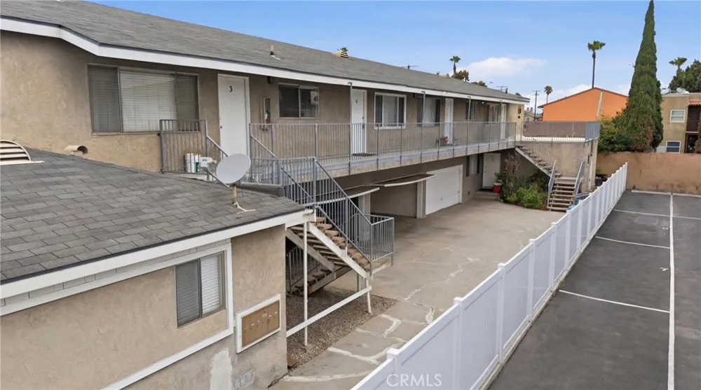 2311 Vanderbilt Ln. Redondo Beach, CA 90278