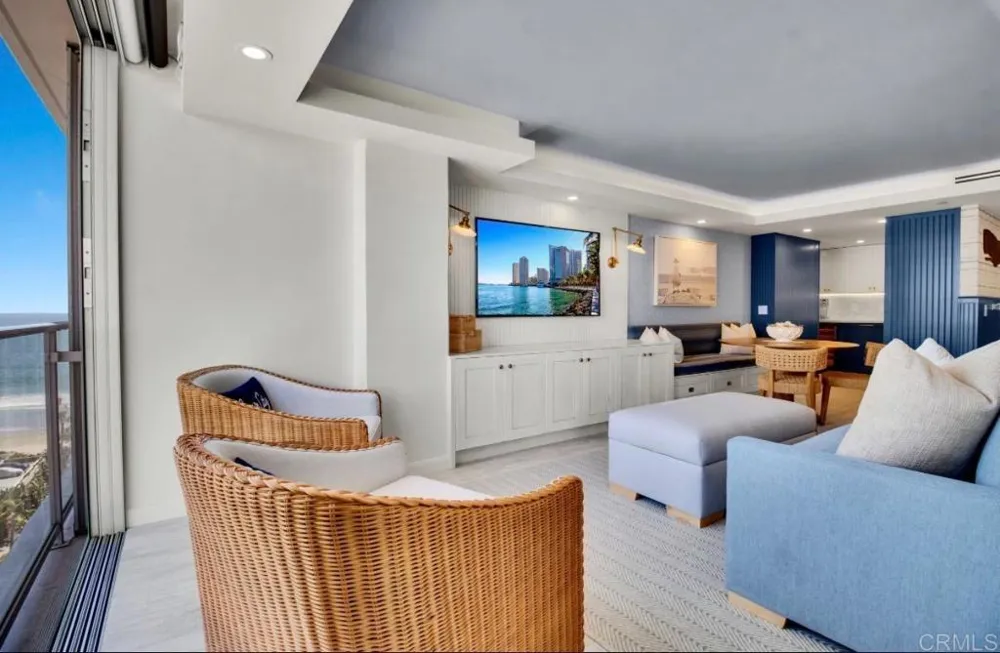 1810 avenida del mundo #1101 Coronado, CA 92118