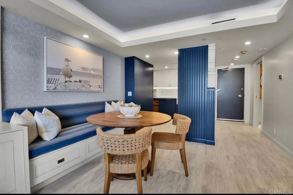 1810 avenida del mundo #1101 Coronado, CA 92118