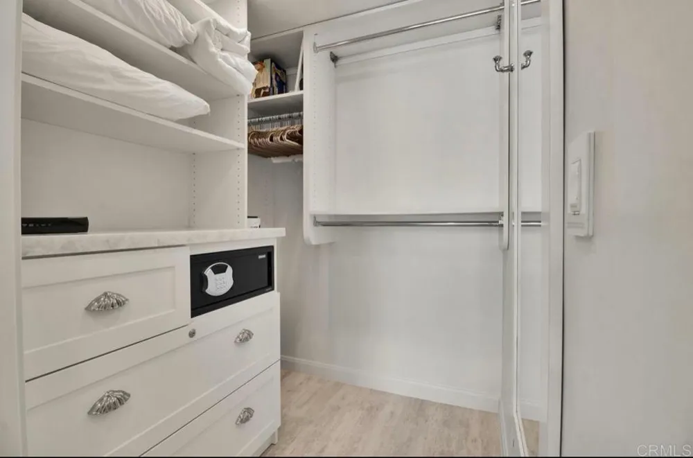 1810 avenida del mundo #1101 Coronado, CA 92118
