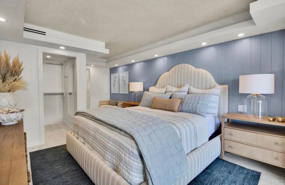 1810 avenida del mundo #1101 Coronado, CA 92118