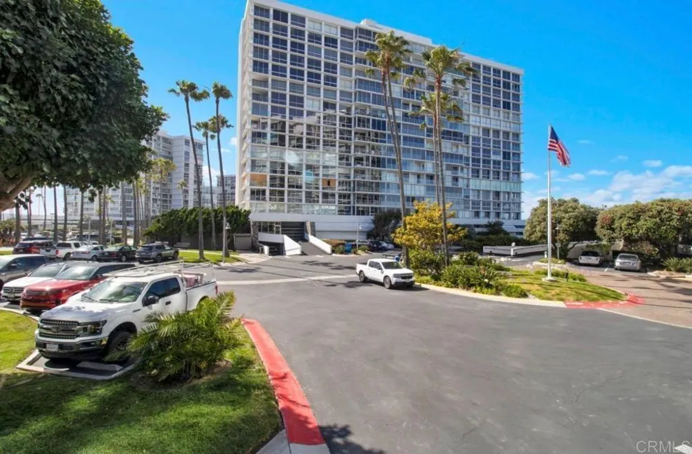 1810 avenida del mundo #1101 Coronado, CA 92118