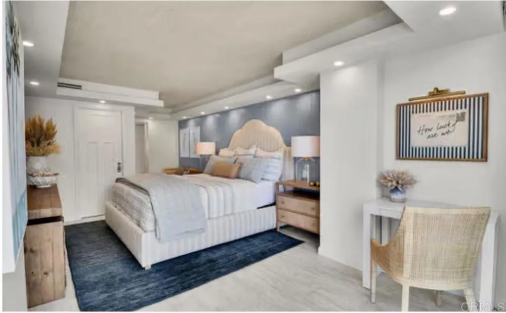 1810 avenida del mundo #1101 Coronado, CA 92118