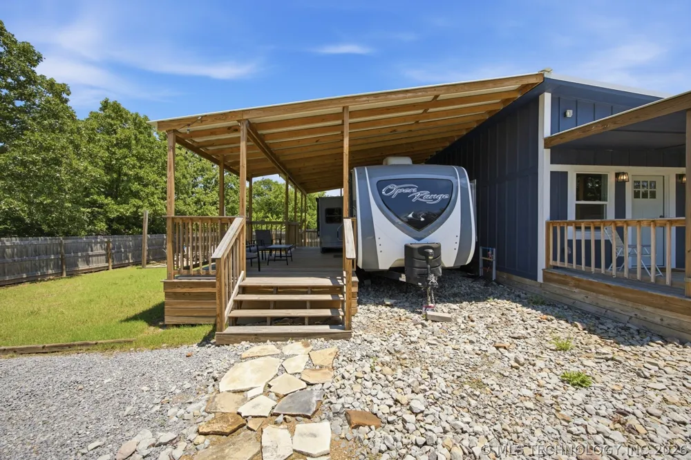 127 Seneca Springs Eufaula, OK 74432