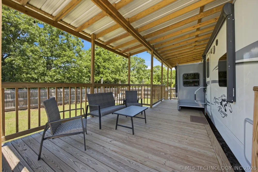 127 Seneca Springs Eufaula, OK 74432