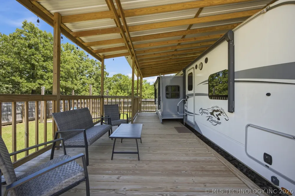127 Seneca Springs Eufaula, OK 74432