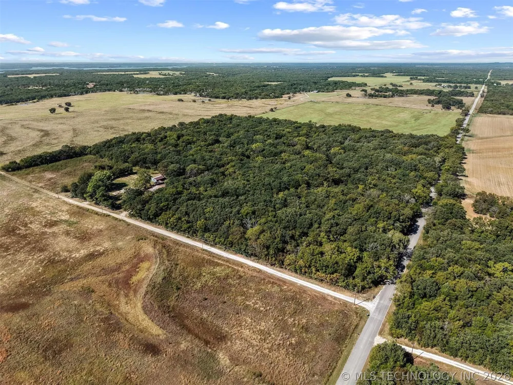 Melvin Douglas Road Marietta, OK 73448