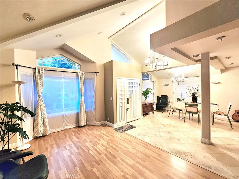 1539 Roosevelt Pasadena, CA 91104