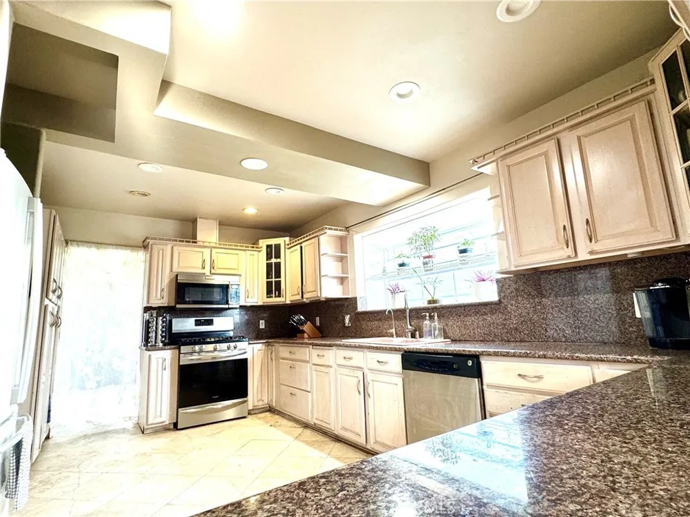 1539 Roosevelt Pasadena, CA 91104