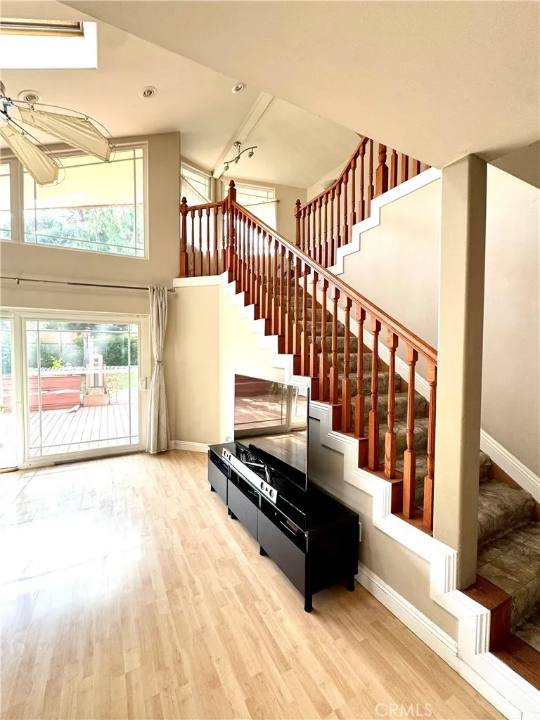 1539 Roosevelt Pasadena, CA 91104