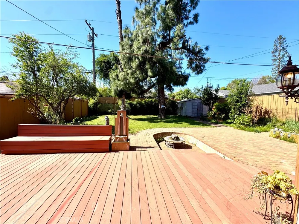 1539 Roosevelt Pasadena, CA 91104