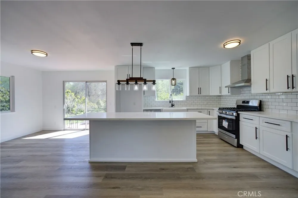 1550 Main St Cambria, CA 93428