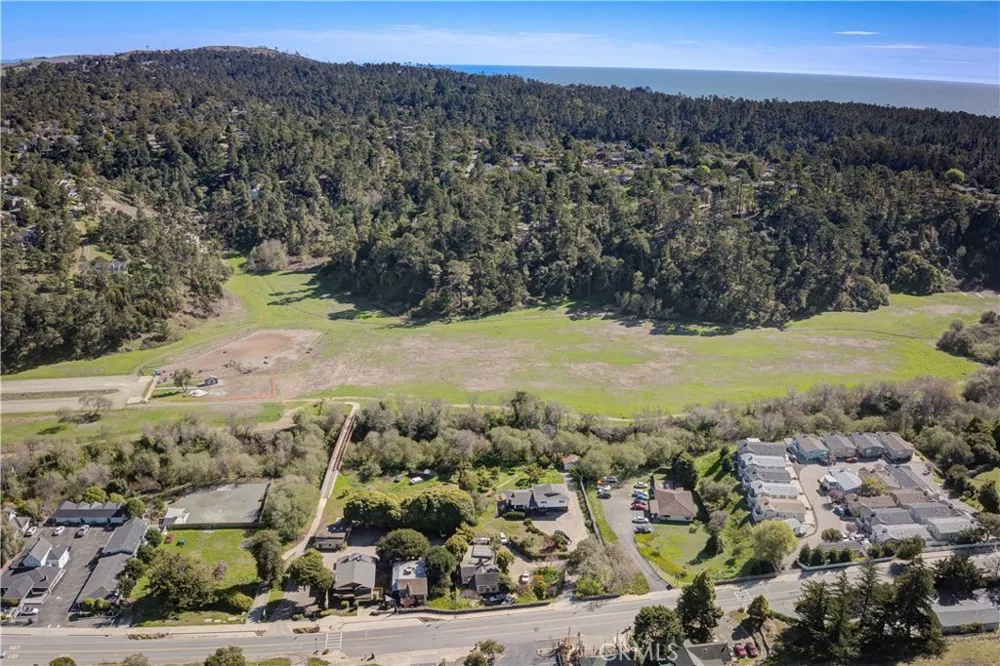 1550 Main St Cambria, CA 93428