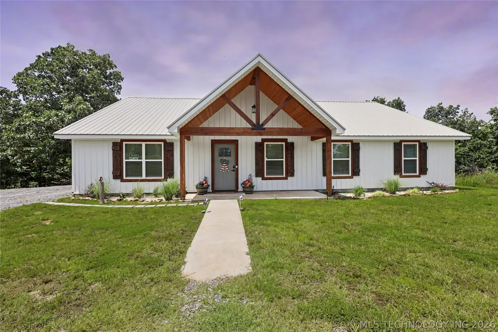 20471 W Chicken Creek Road Cookson, OK 74427