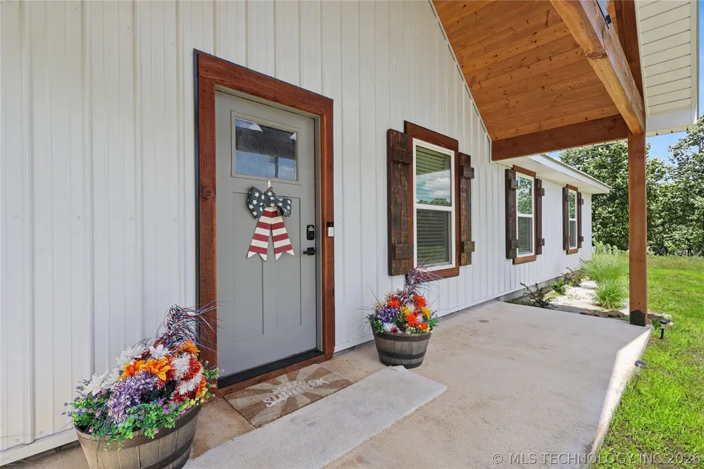 20471 W Chicken Creek Road Cookson, OK 74427