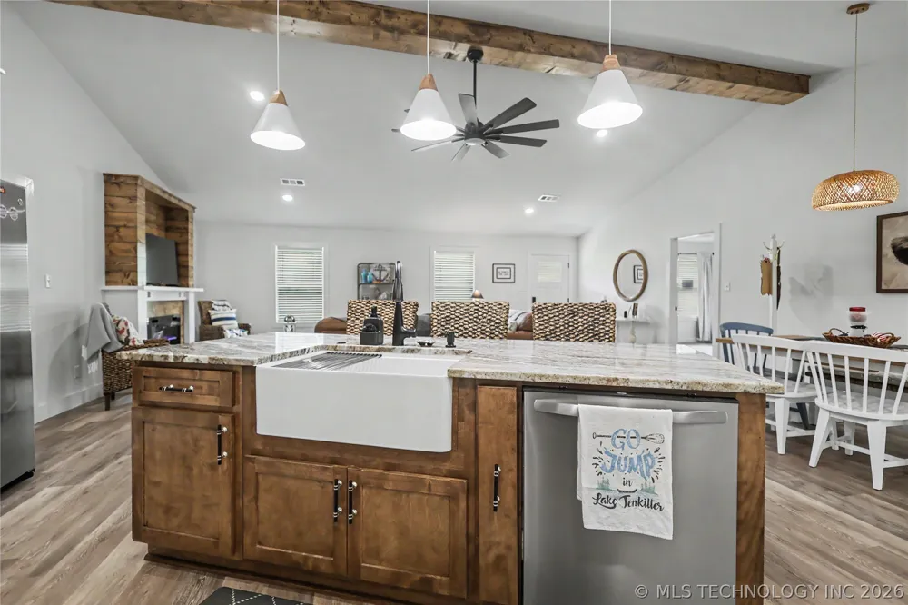 20471 W Chicken Creek Road Cookson, OK 74427