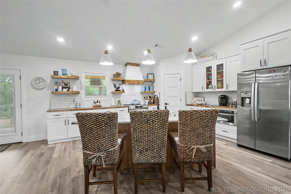 20471 W Chicken Creek Road Cookson, OK 74427