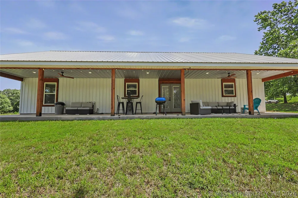 20471 W Chicken Creek Road Cookson, OK 74427