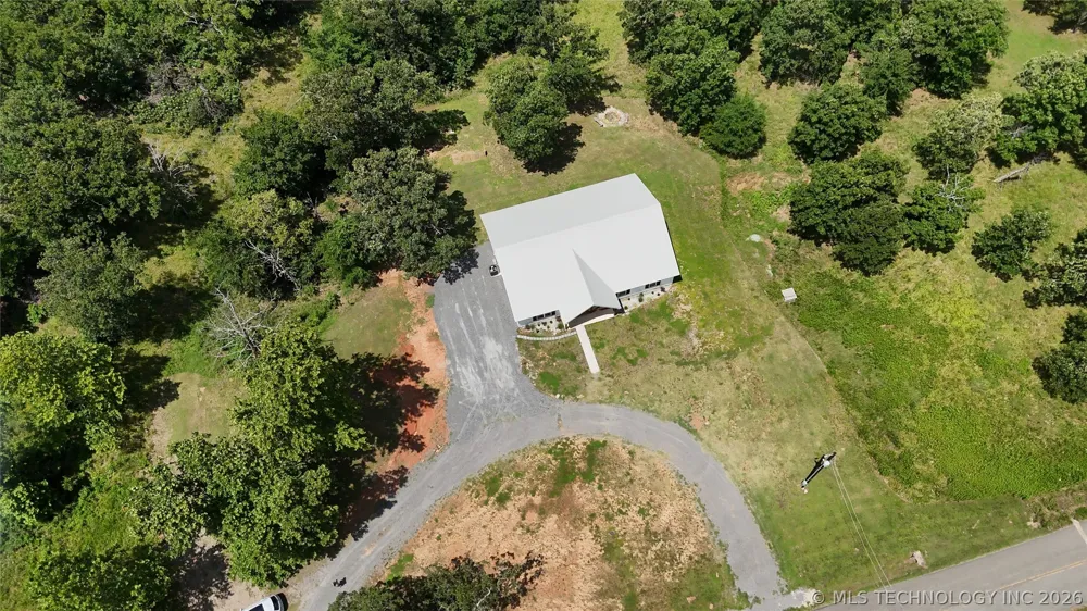 20471 W Chicken Creek Road Cookson, OK 74427