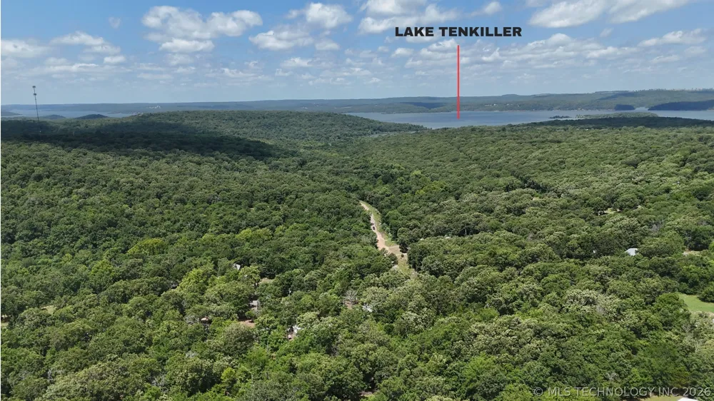 20471 W Chicken Creek Road Cookson, OK 74427